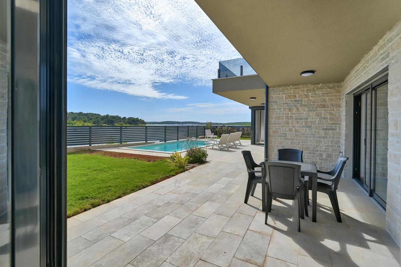 Gold Apartment Medulin Exterior photo